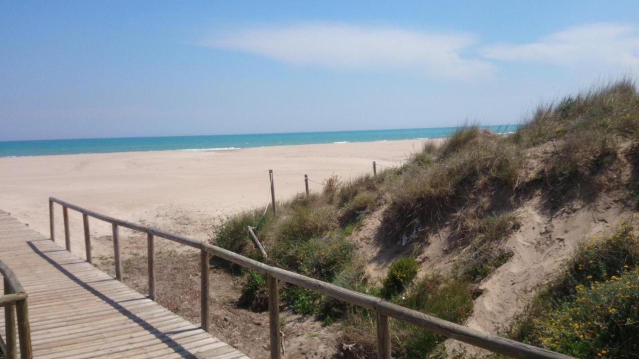 Uim Mediterraneo Churruca Wifi Sagunto Екстериор снимка